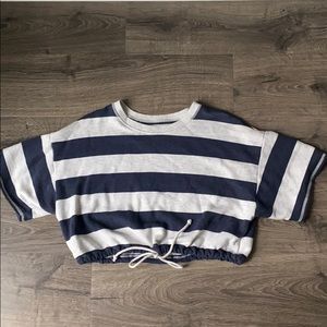 american eagle crop top with drawcord